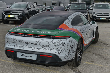 Porsche Taycan 4S